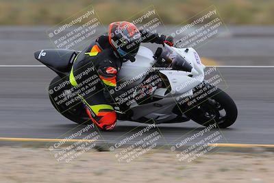 media/Jan-14-2023-SoCal Trackdays (Sat) [[497694156f]]/Turn 11 Inside (950am)/